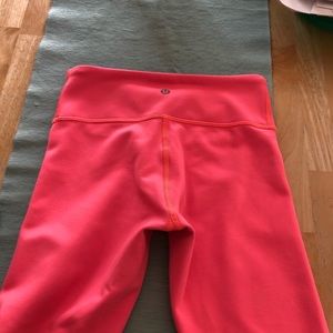 Lululemon size 2